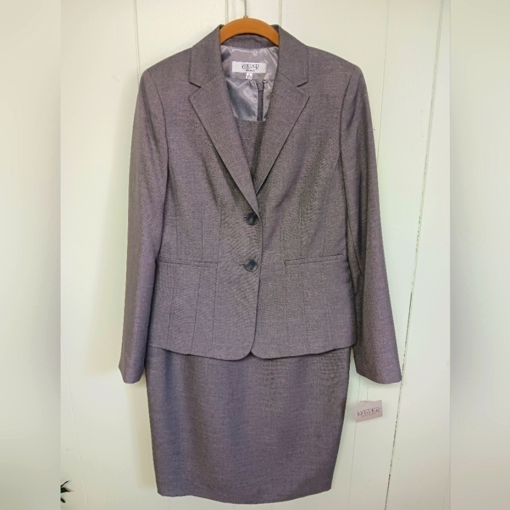 NWT WOMENS KASPER 2 PIECE SUIT WOMENS SZ 8 PEARL GRAY